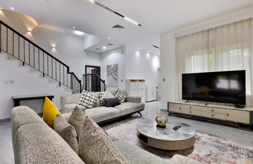 Dubai Villa | 5BR & Maids Room with Private Pool in The Aldea, The Villa - Allsopp & Allsopp