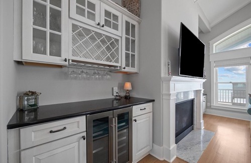 McCutcheon Field House | 5BR Oceanfront House on Topsail Island with Private Pool - Sleeps 14