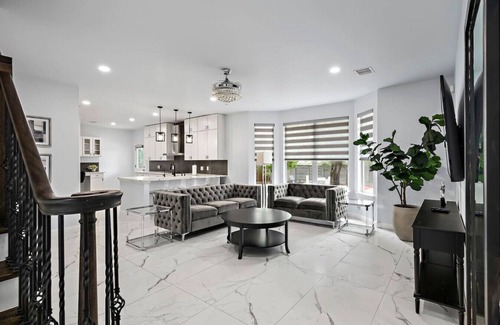 Cat Hollow House | 5BR Retreat + Theater & Games