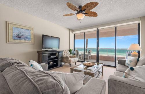 Sand Key House | 5F Crescent Beach Club