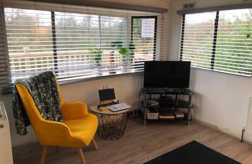 Builth Wells Ski Chalet | 5f Stanley Lodge, Caer Beris, Builth Wells - No tradesman