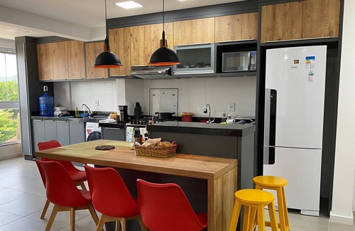 Gravata Apartment | 5km from Beto Carreiro World Park. 5min walk from Gravatá beach. .