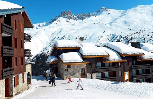 Meribel-Mottaret Ski Chalet | 5min des Pistes | Chalet privé + Jacuzzi et Sauna