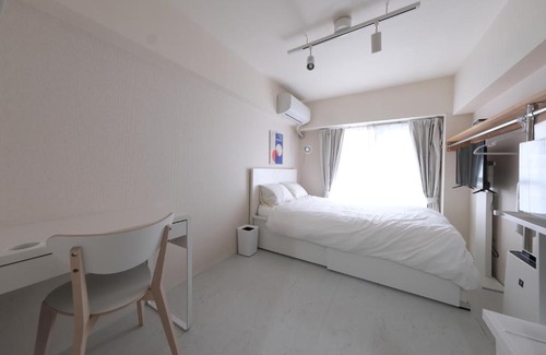 Kameari Apartment | 5mins walk to Kameari Station within 30mins to Ginza, Asakusa, Skytree Direct bus to Haneda Airport & Tokyo Disneyland departing from Kameari Station
