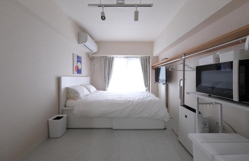 Kameari Apartment | 5mins walk to Kameari Station within 30mins to Ginza, Asakusa, Skytree Direct bus to Haneda Airport & Tokyo Disneyland departing from Kameari Station