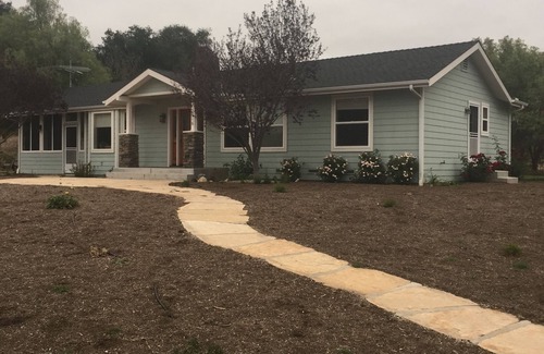 Santa Ynez House | 6 Acre Private Pet Friendly 2 bedroom home w mountain views, quiet surroundings.