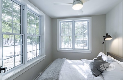 Torrance Cottage | 6 bed 4 bath cottage in private setting on Lake Muskoka