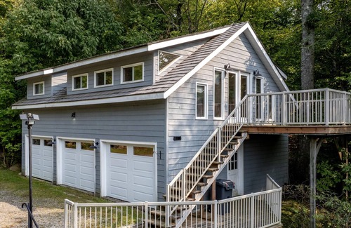 Port Carling Cottage | 6 bed 5 bath cottage on Lake Muskoka