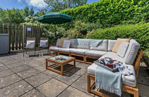Bideford House | 6 bed in Buckland Brewer 75553