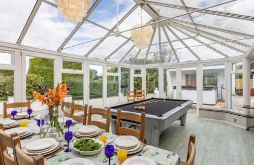 Bideford House | 6 Bed in Buckland Brewer SWOLD