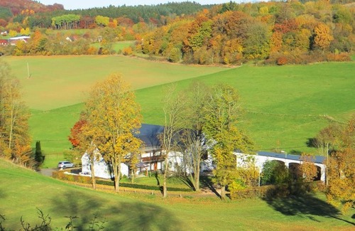 Hohenfels-Essingen Apartment | 6-bed vacation apartment - Eifelsonne - Grafenfelder Hof, Apartments