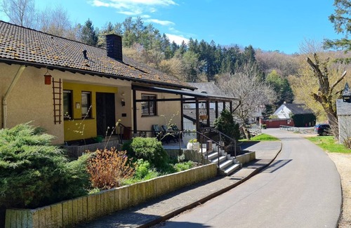 Nohn Apartment | 6-bed vacation apartment Kapelle - Ferienwohnungen Nohner Mühle