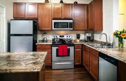McDowell Mountain Apartments Condo | 6 Bedroom/4 Bath Condos in McDowell Mountain Ranch