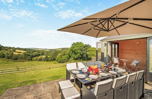 Moreleigh Cottage | 6 bedroom accommodation in Moreleigh