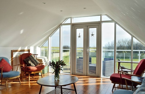 Barmston Cottage | 6 bedroom accommodation in Barmston, near Bridlington