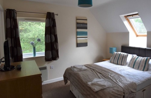 Farley House | 6 bedroom accommodation in Oakamoor