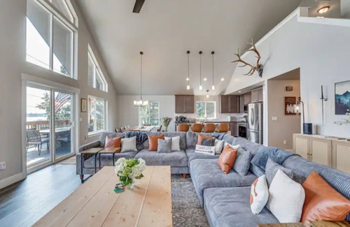 Tamarack Resort Cabin | 6-Bedroom Cabin in Beautiful Donnelly with Swim Spa & Hot Tub & Lakefront