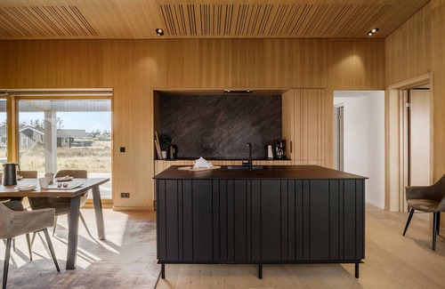 Lokken House | 6 bedroom cozy home in Løkken