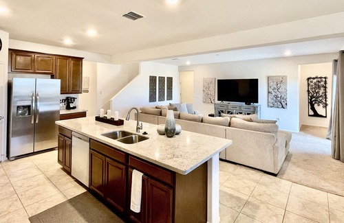 Tucson House | 6 bedroom Desert Retreat