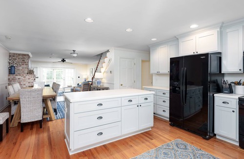 Sullivan's Island House | 6-bedroom house in fabulous Sullivan's Island with AC, WiFi