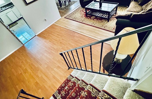 Maplewood House | 6-bedroom house in Maplewood
