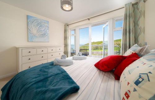 Mortehoe House | 6 Bluestone Point