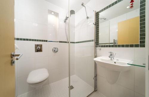 Mortehoe House | 6 Bluestone Point