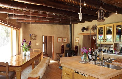 Taos House | 6 Br / 3 Ba Adobe House Near Taos