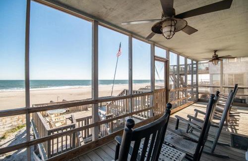 Pawleys Island House | 6 BR Oceanfront House with Creek Dock