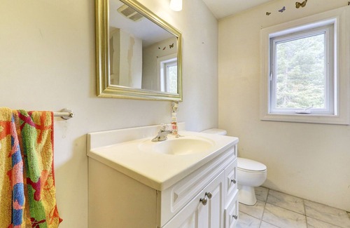 Bexley Cottage | 6 br stunning cottage in woods Own Waterfront