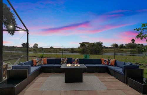 Largo Villa | 6 BR Waterfront Retreat Heated Pool and Game Room