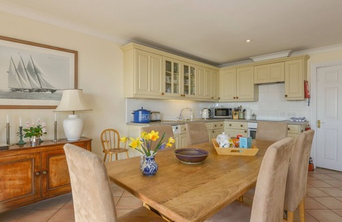 Bigbury-on-Sea Cottage | 6 Burgh Island