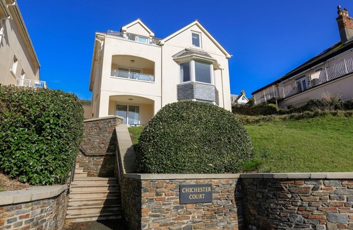 Hope-Cove Cottage | 6 Chichester Court