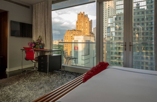 Central Park South Hotel | 6 Columbus Central Park Hotel