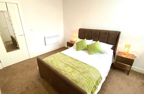 Stafford Apartment | 6 Friars House, Town Centre, Stafford