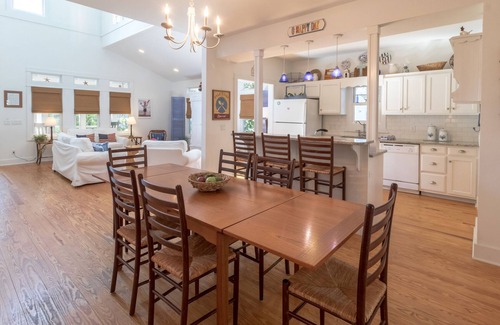 Seaside Cottage | 6 Houses to Beach in Seaside, FL, Amazing Outdoor Spaces! + 2 Adult Bikes!
