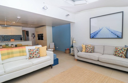 Mudeford Cottage | 6 Inveravon