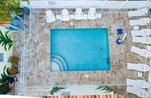 Madeira Beach House | 6 - Island Paradise Cottages - Gulf Mist