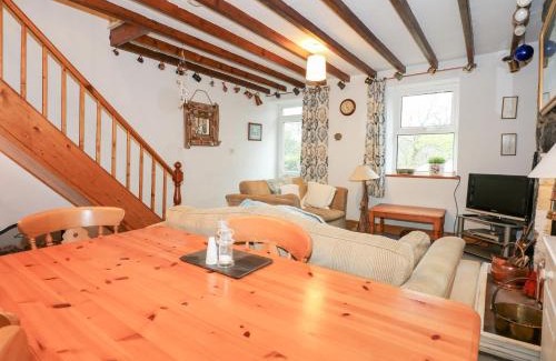 Llanystumdwy House | 6 Maen Y Wern