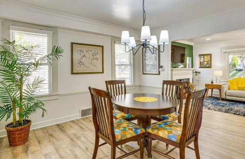 Kansas City House | 6 Mi to Arrowhead Stadium Charming Home with Porch!