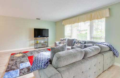 Bradenton House | 6 Mi to Beach Bradenton Home with Private Pool