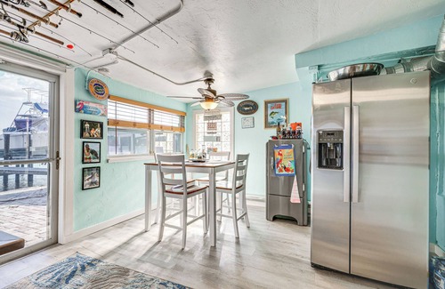 Ruskin House | 6 Mi to Beach: Riverfront Home in Ruskin!