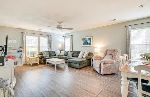 Carolina Forest Apartment | 6 Mi to Boardwalk Mana-Tee Place Resort Escape