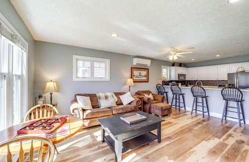 Seven Devils Condo | 6 Mi to Skiing: Mtn-View Condo in Seven Devils