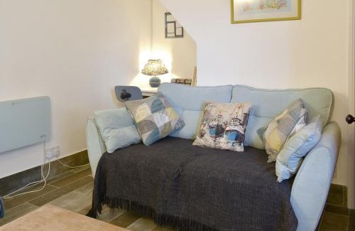Par House | 6 Middleway