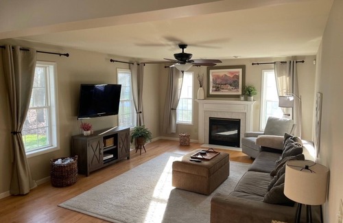 Saratoga Springs House | 6 miles to Track, 1 mile to Golf - Full Summer Rentals available by request