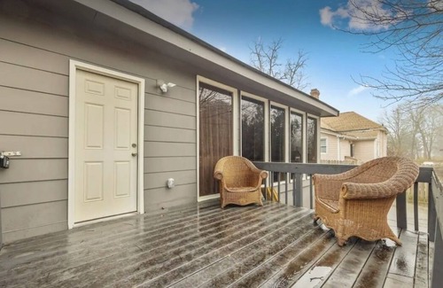 Sylvan Hills House | 6 minutes from the iconic Mercedes Benz Stadium, 11-minute drive fromthe airport