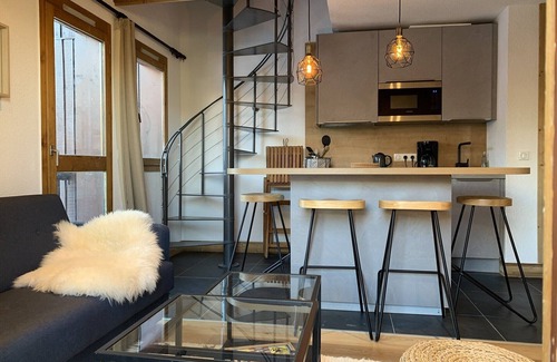 Montchavin Apartment | 6-person duplex apartment, ski-in/ski-out, near SPA Paradisio swimming pool