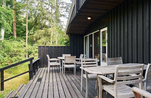 Pedersker House | 6 person holiday home in Aakirkeby