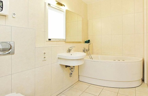 Grossenbrode Apartment | 6 person holiday home in Großenbrode